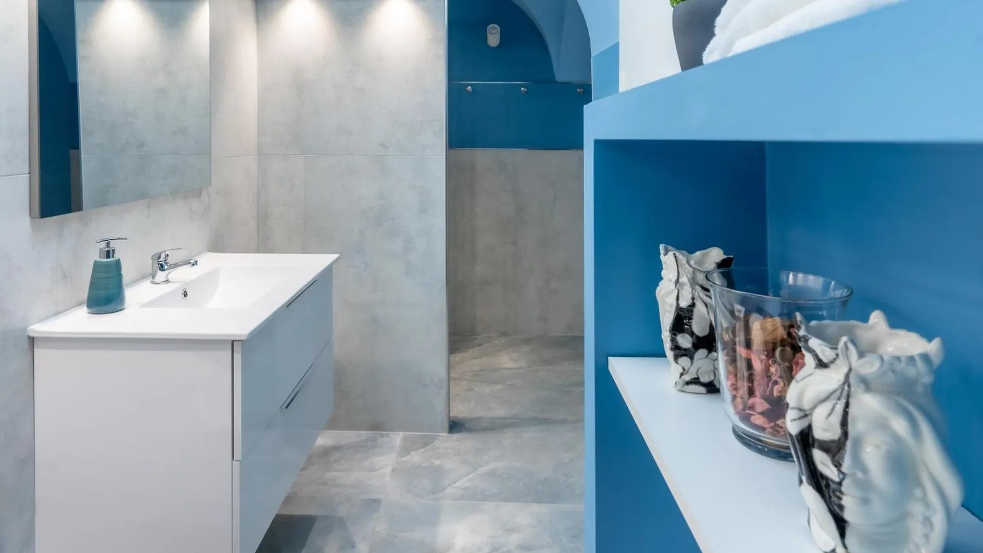 Elephant And Castle - Exclusive Holiday Home Catania Apartment