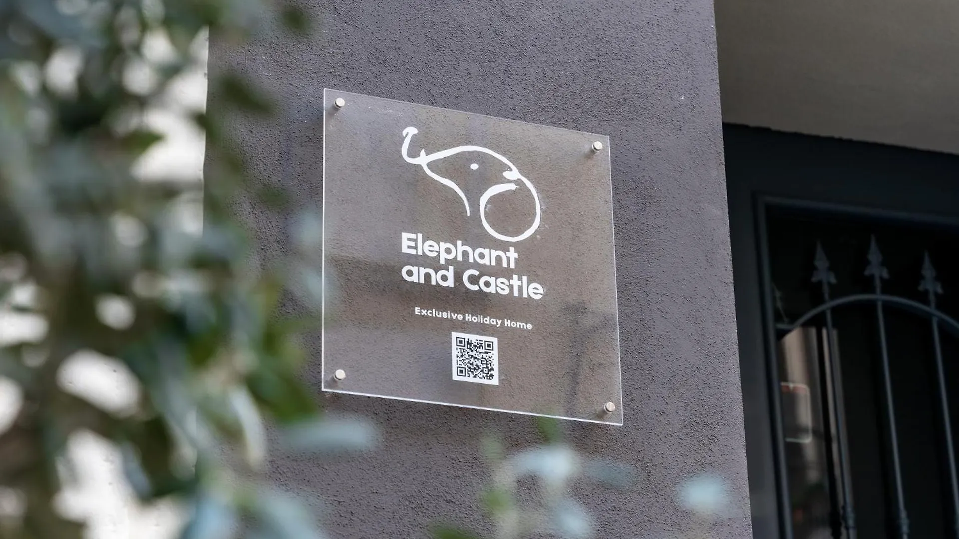 Elephant And Castle - Exclusive Holiday Home Catania 0*,  Italy