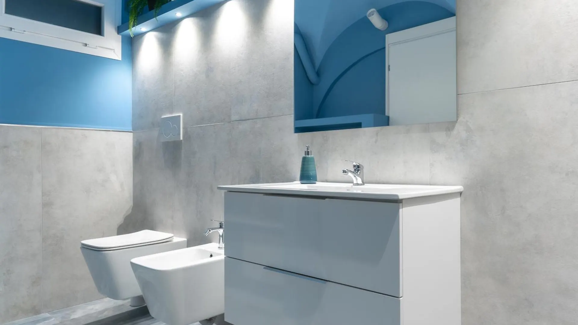 Elephant And Castle - Exclusive Holiday Home Aeroporto di Catania Fontana Rossa 0*,  Italia